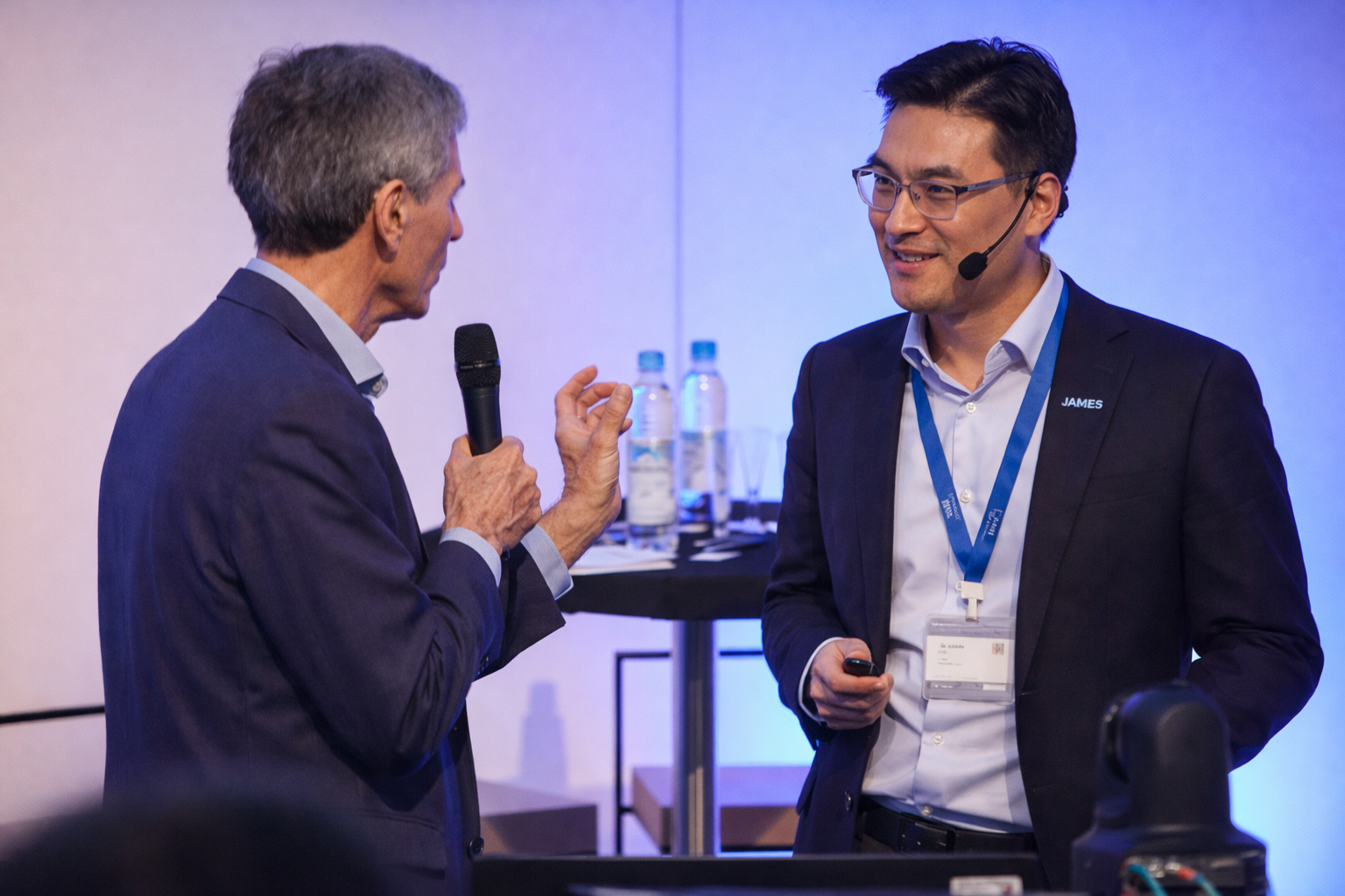 Exploring the Future of Physical AI with QCraft CEO Dr. James Yu at Munich Conference